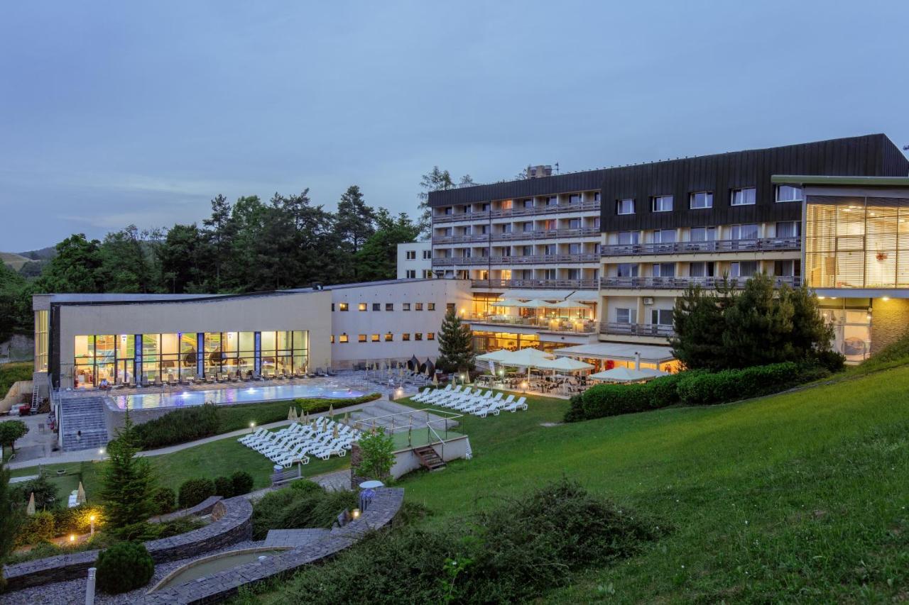 ווינה Hotel Sitno Forest Resort - Family Friendly מראה חיצוני תמונה